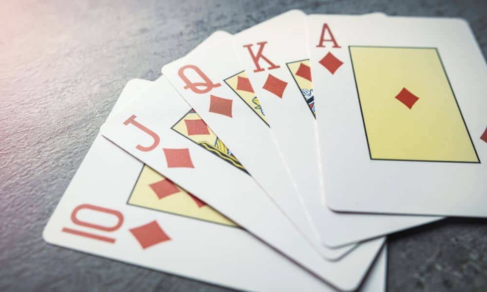 ポーカー ナッツとは
